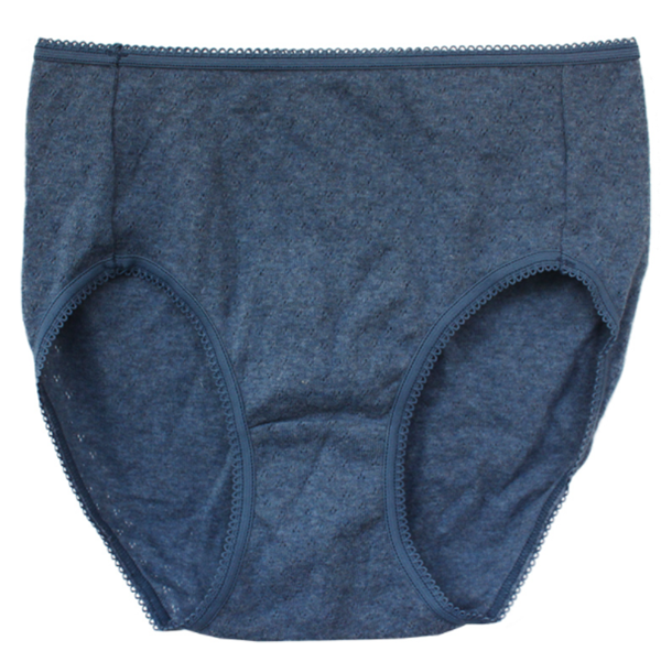 Women's comfortable breathable briefs